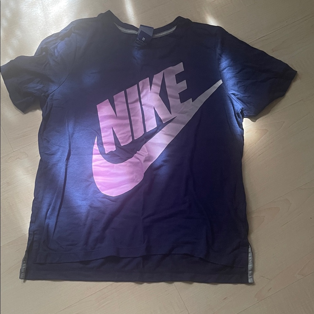 Nike womens Purple and Blue Short Sleeve Tee